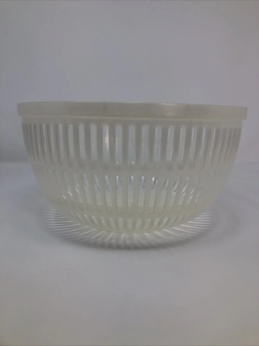 Pampered Chef Salad & Berry Spinner Kitchen Tools Serving Bowl Colander Baskets